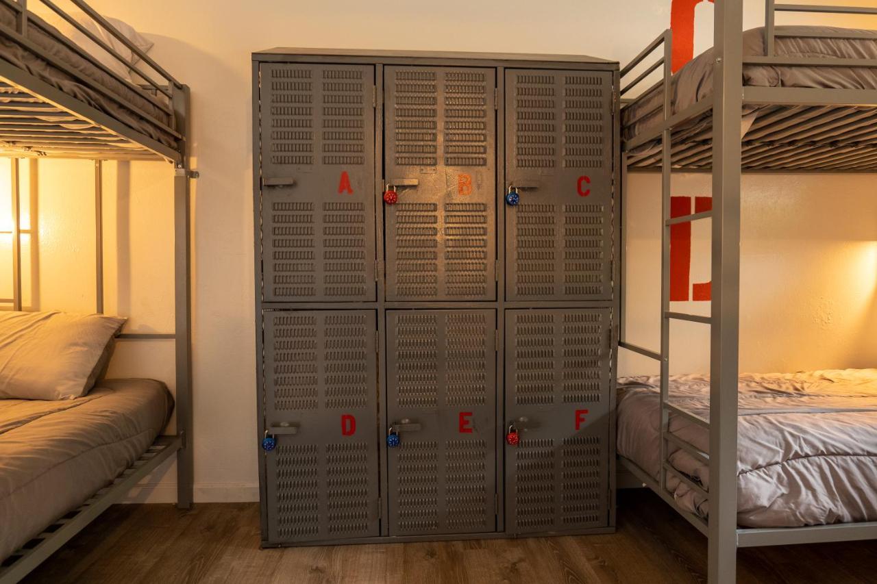 The Junction Hotel And Hostel 두랑고 외부 사진