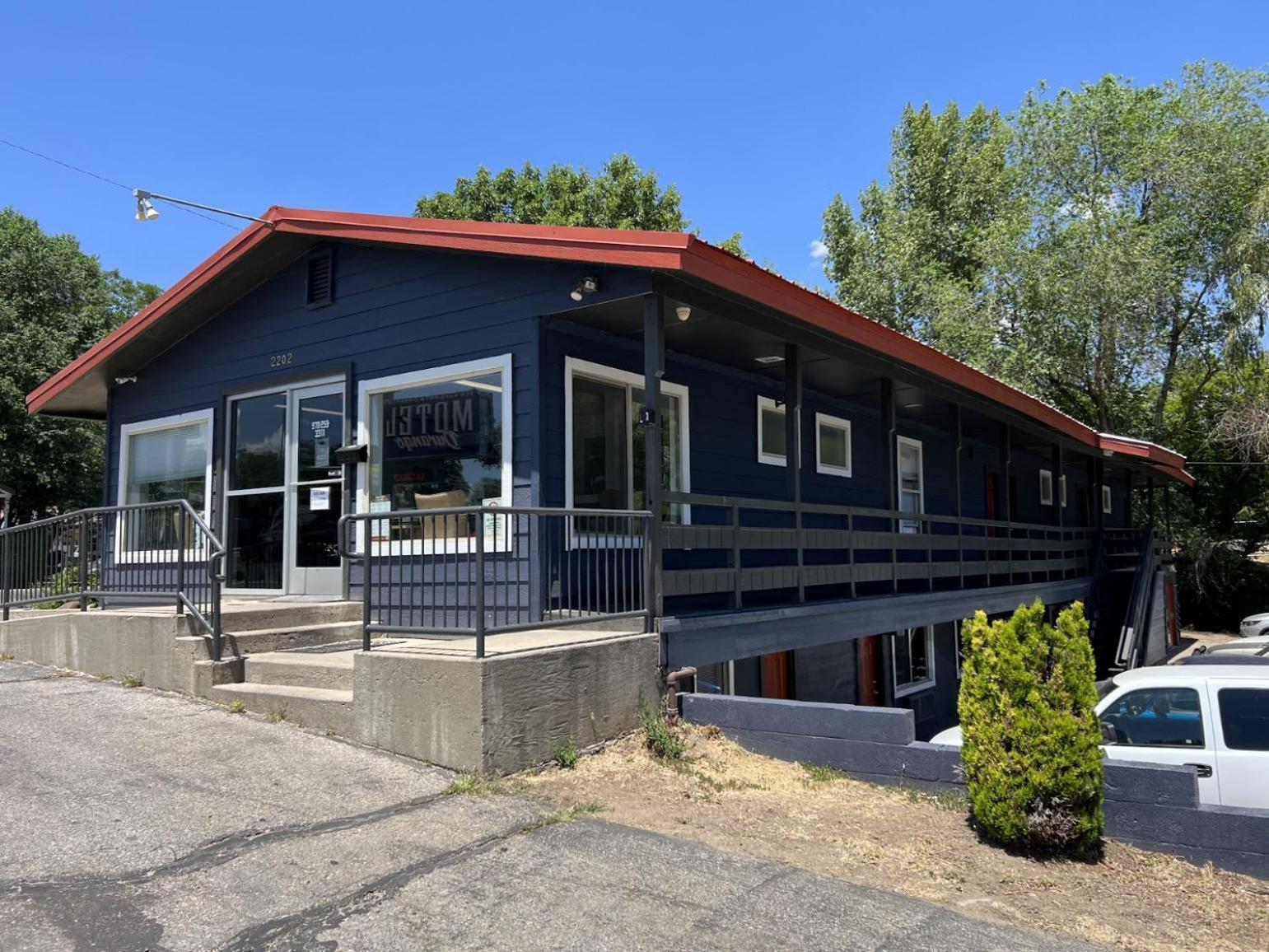 The Junction Hotel And Hostel 두랑고 외부 사진