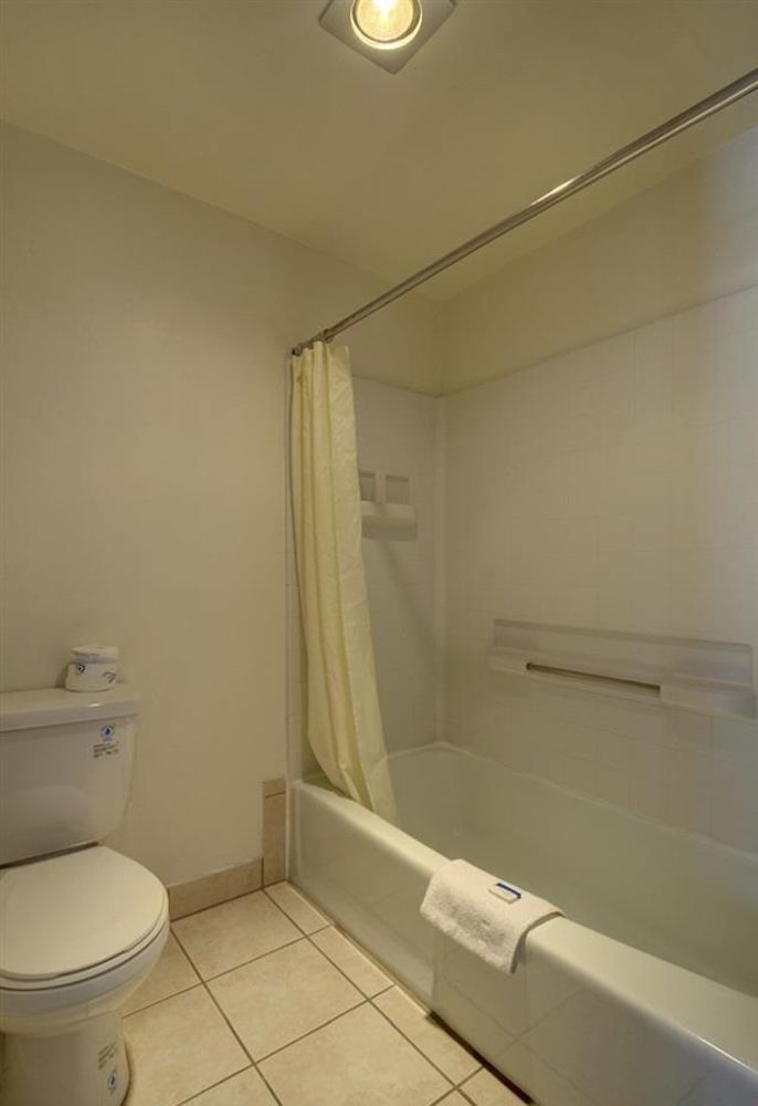 The Junction Hotel And Hostel 두랑고 외부 사진